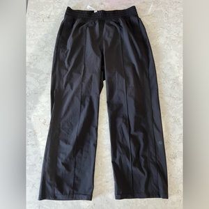 Lululemon wide leg cropped pant